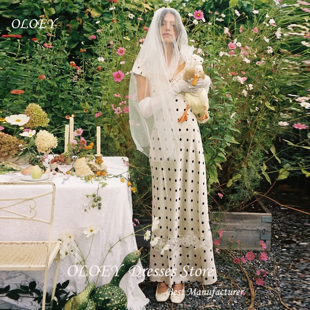 OLOEY Pastrol V-Neck Korea Wedding Dresses ALine Lace Short Sleeve Bridal Gown Photo Shoot Bride Dress Customized Robe De Mariée
OLOEY Pastrol V-Neck Korea Wedding Dresses ALine Lace Short Sleeve Bridal Gown Photo Shoot Bride Dress Customized Robe De Mariée