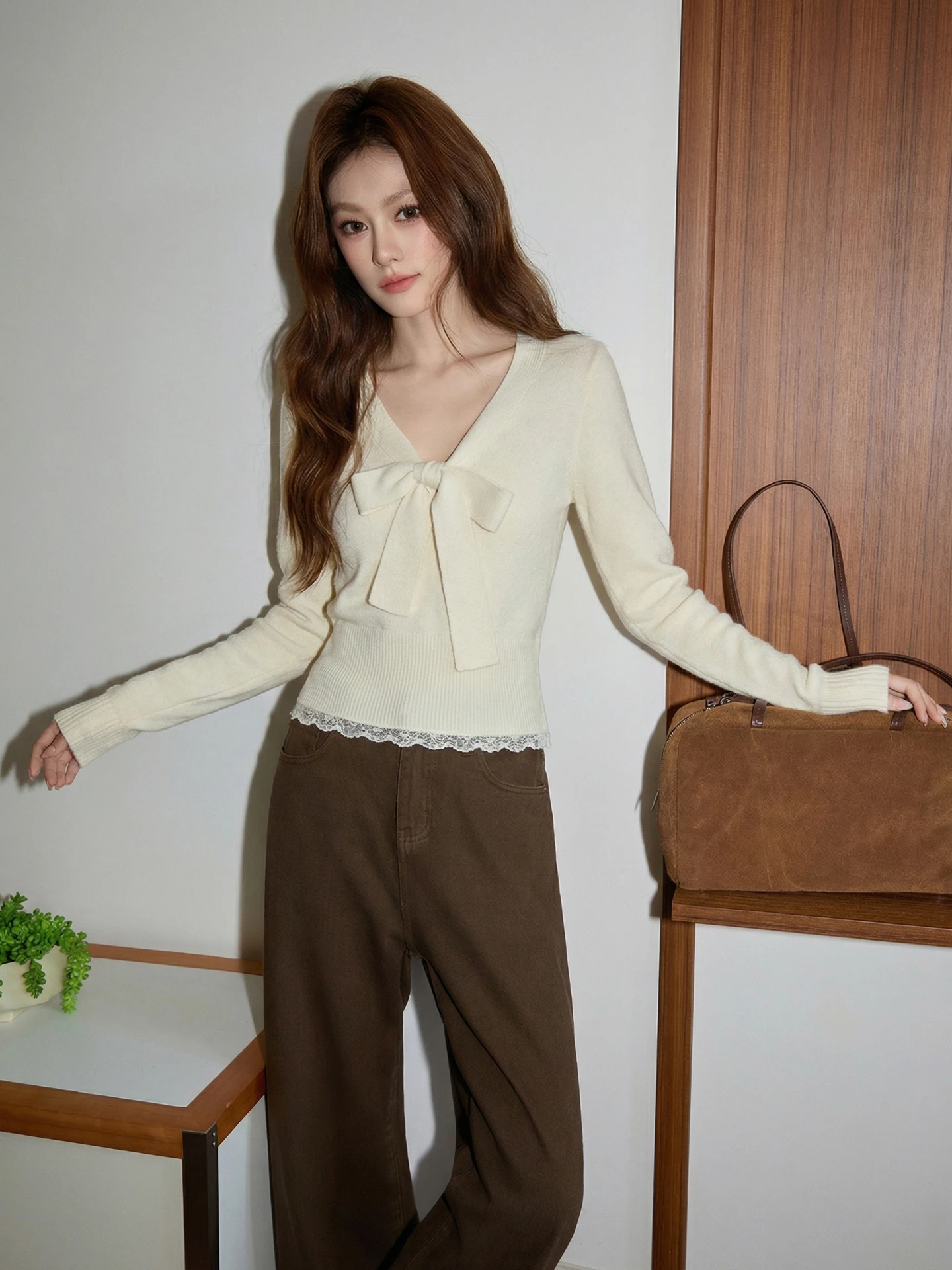 Early Spring Women's Long Sve V-Ne Knitted Top Knot Waist-Cinching Slim Fit Lace Trim Casual Sle Knitwear
Early Spring Women's Long Sve V-Ne Knitted Top Knot Waist-Cinching Slim Fit Lace Trim Casual Sle Knitwear