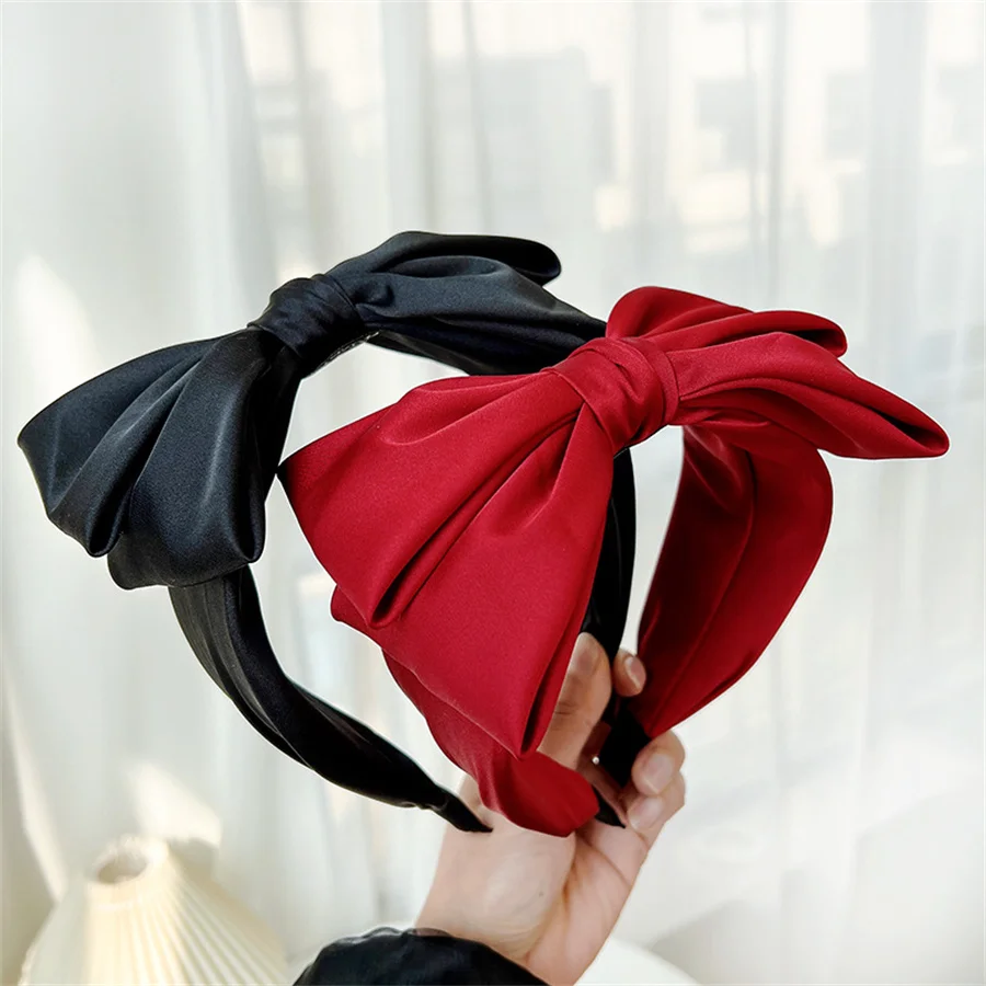 New high-end hairband Korean style bow fashionable solid color fabric headband hair accessories simple hair clip new style
New high-end hairband Korean style bow fashionable solid color fabric headband hair accessories simple hair clip new style