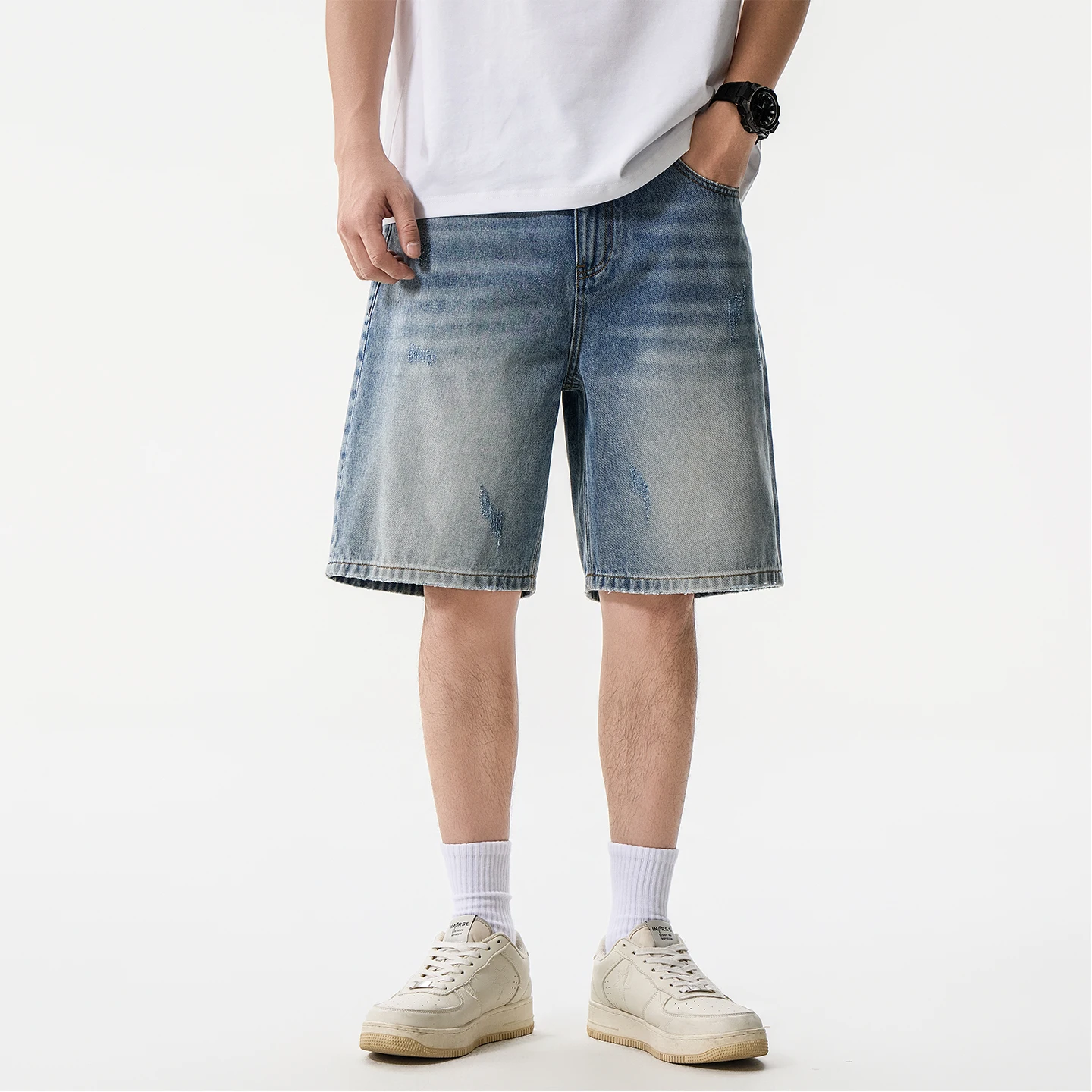 2026 Men's Summer Cotton Denim Shorts Classic Retro Brand Clothing Youth Fashion Daily Casual Straight Jeans Medium Pants
2026 Men's Summer Cotton Denim Shorts Classic Retro Brand Clothing Youth Fashion Daily Casual Straight Jeans Medium Pants