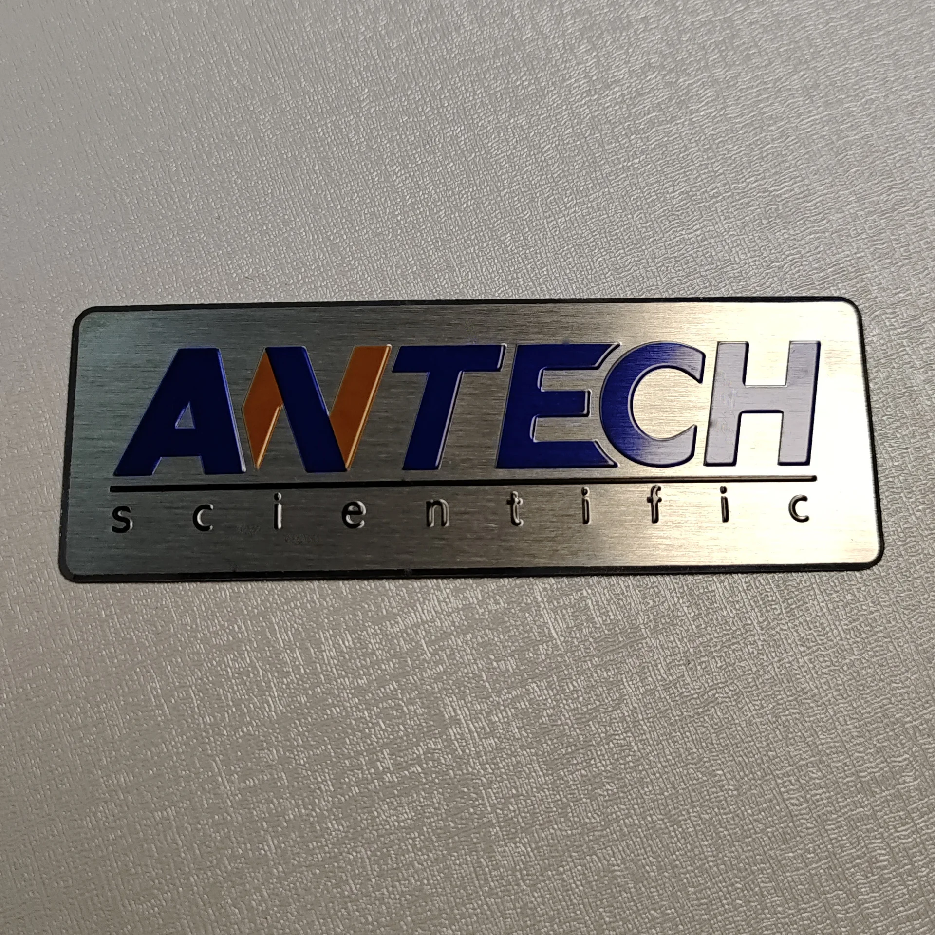 Custom Color Printing Metal Nameplates Machine Signs Engraving Personalized Processing for Business And Equipment Identification
Custom Color Printing Metal Nameplates Machine Signs Engraving Personalized Processing for Business And Equipment Identification