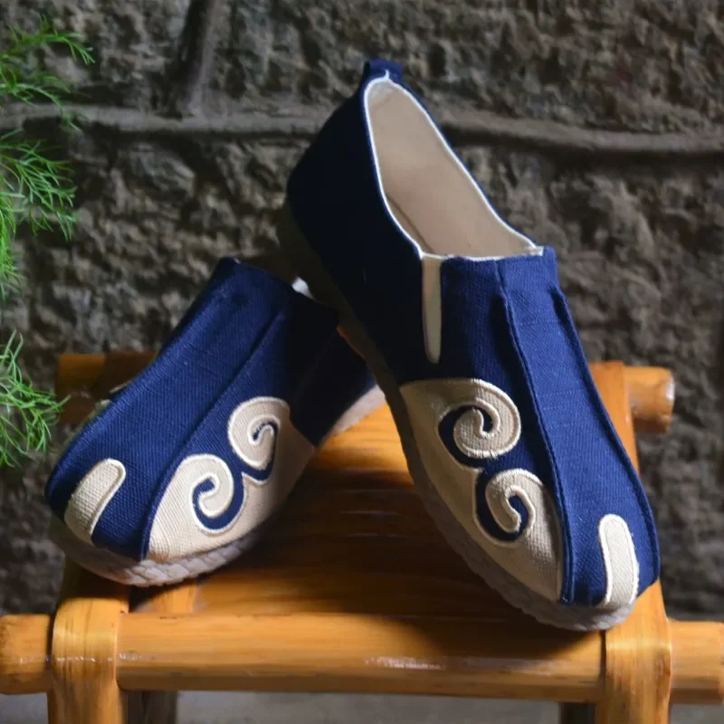 Chinese Style Traditional Cloth Shoes for Men Retro Vintage Casual Shoes National Clothing Accessories
Chinese Style Traditional Cloth Shoes for Men Retro Vintage Casual Shoes National Clothing Accessories