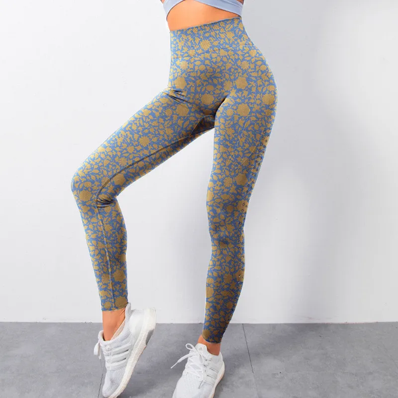 Printing Leopard Seamless Leggings High Waist Side Cutout Women Soft Workout Tights Fitness Outfits Yoga Pants Gym Wear Sports
Printing Leopard Seamless Leggings High Waist Side Cutout Women Soft Workout Tights Fitness Outfits Yoga Pants Gym Wear Sports