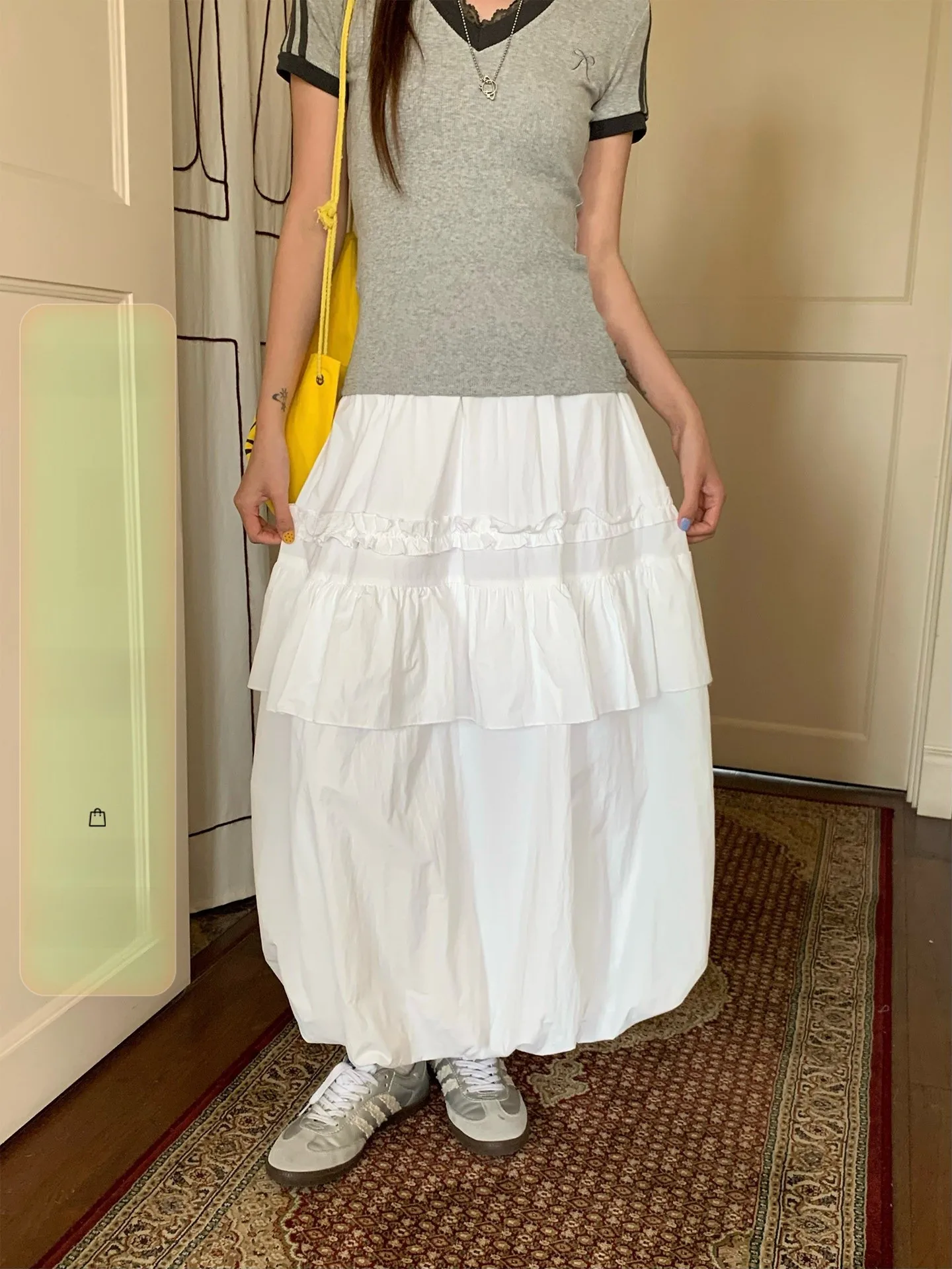 Korean Style Half-length Skirt Women's Midi A-line Skirt with Lace Details in Slimming for Ladies
Korean Style Half-length Skirt Women's Midi A-line Skirt with Lace Details in Slimming for Ladies