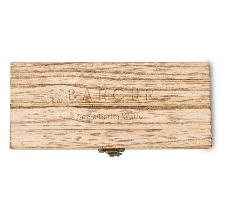 Solid Wood Square Box Natural Wooden Box Flip Box Length 160mm Width 69mm Height 50mm
Solid Wood Square Box Natural Wooden Box Flip Box Length 160mm Width 69mm Height 50mm