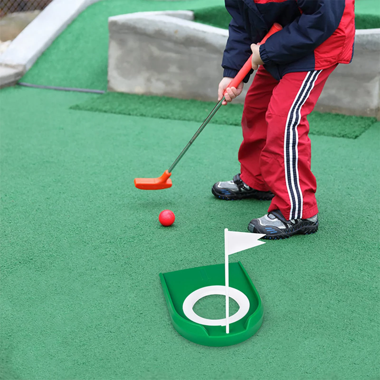 Golf Putting Hole Cup with Detachable Flag for Indoor Outdoor Home Office Golfing Practice Training
Golf Putting Hole Cup with Detachable Flag for Indoor Outdoor Home Office Golfing Practice Training