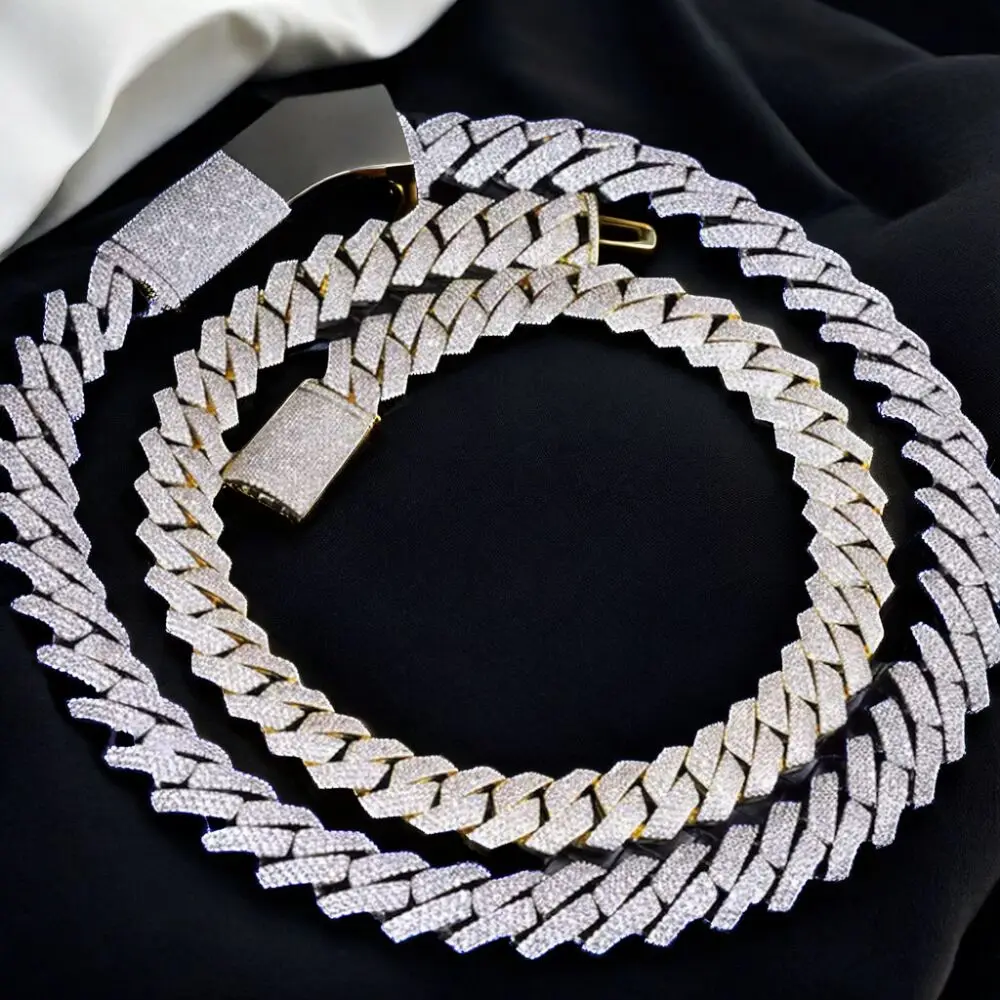 Moissanite Cuban Link Chain 925 Sterling Silver 18mm 20mm Iced Out Gold Plated Hiphop VVS Moissanite Cuban Chain
Moissanite Cuban Link Chain 925 Sterling Silver 18mm 20mm Iced Out Gold Plated Hiphop VVS Moissanite Cuban Chain