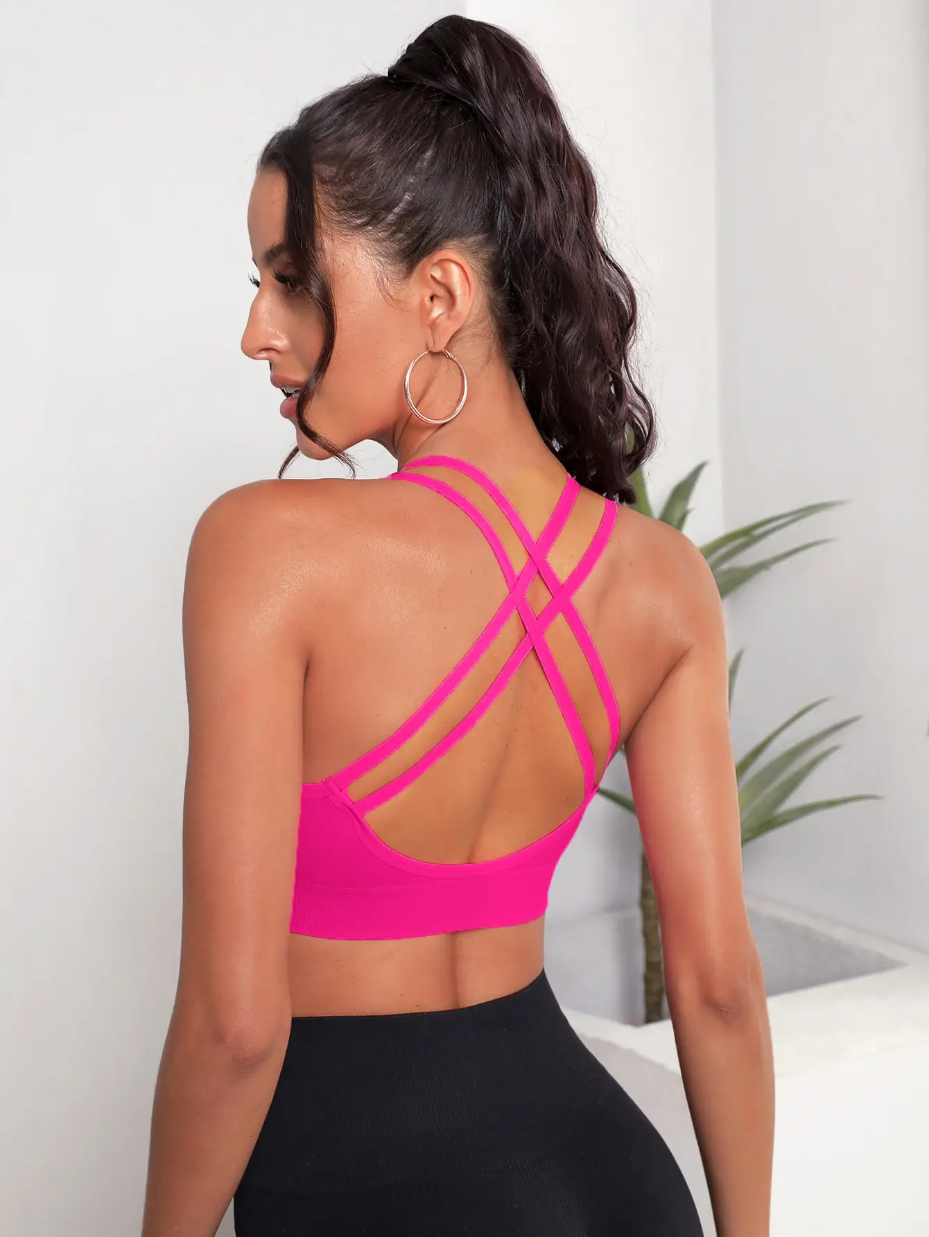 Core Rhythm Seamless High Elasticity Criss-Cross Strap Solid Color Sports Bra
Core Rhythm Seamless High Elasticity Criss-Cross Strap Solid Color Sports Bra