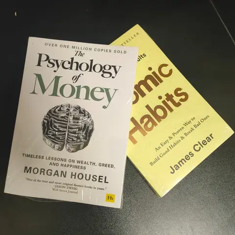 The Psychology of Money Atomic Habits Timeless Lessons on Wealth,Greed, and Happiness A Simple Way to Build Good Habits & Break