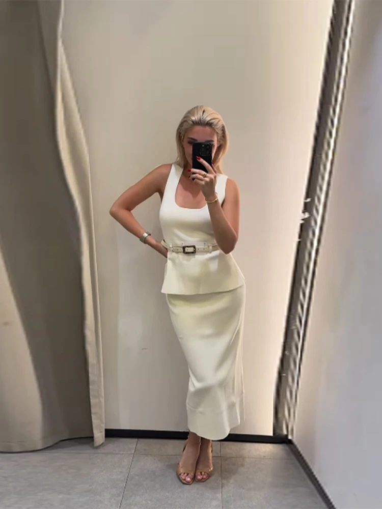 Elegant Belt Vest Long White Skirt Set Women Square Neck Sleeveless Slim Ruffles Tank Straight Skirts 2025 Summer Chic Lady Suit
Elegant Belt Vest Long White Skirt Set Women Square Neck Sleeveless Slim Ruffles Tank Straight Skirts 2025 Summer Chic Lady Suit