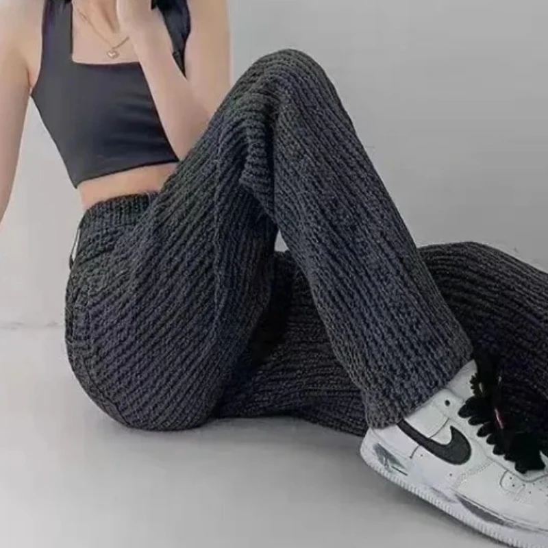 Джинсы женские прямые джинсовые универсальные американские Y2k винтажные эстетические простые с высокой талией уличный стиль винтажные карманы мода в стиле ретро
Джинсы женские прямые джинсовые универсальные американские Y2k винтажные эстетические простые с высокой талией уличный стиль винтажные карманы мода в стиле ретро