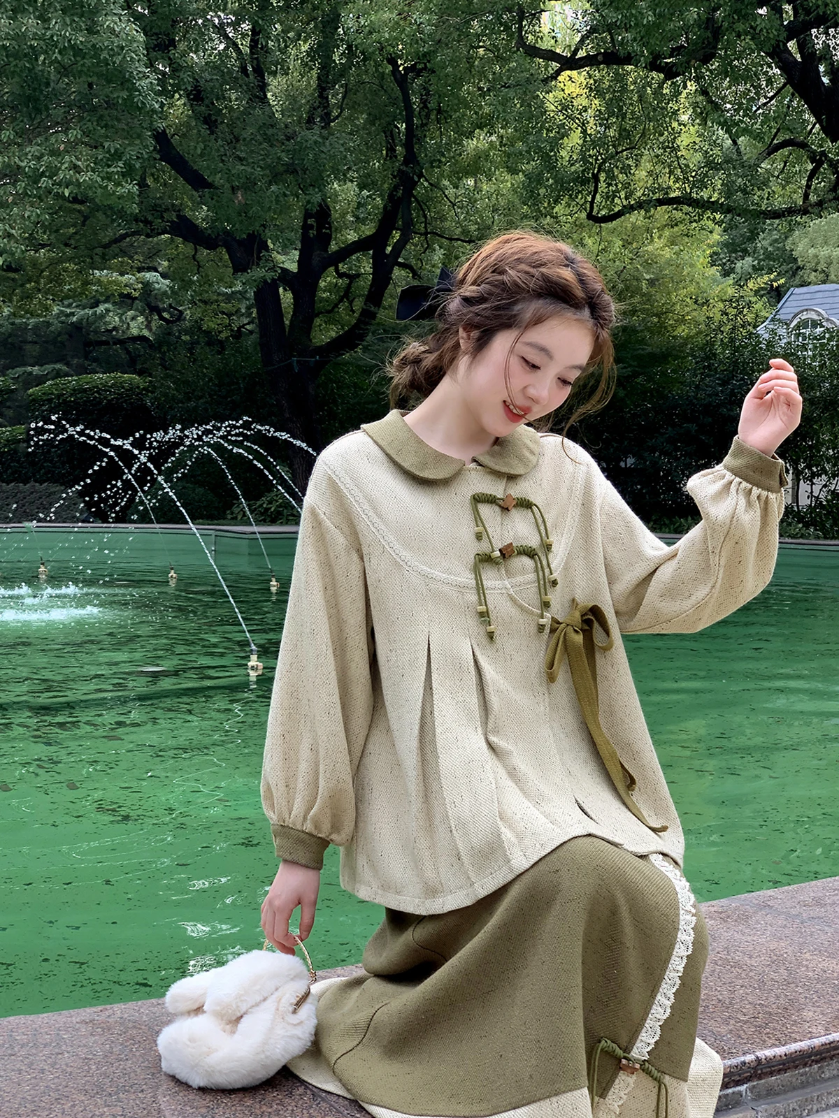 Комплект одежды больших размеров: ретро-китайское платье-миди с пуговицами для полных женщин, модный комплект для отдыха и еды
Комплект одежды больших размеров: ретро-китайское платье-миди с пуговицами для полных женщин, модный комплект для отдыха и еды