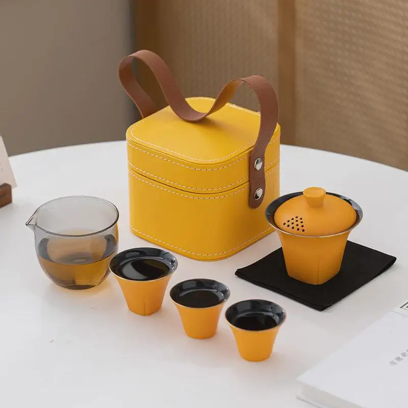 Thickened Glass Tea Cup with Lid Large Size Heat Resistant Not Hot to Touch for Home Use Single Piece Three Talent Tea Bowl
Thickened Glass Tea Cup with Lid Large Size Heat Resistant Not Hot to Touch for Home Use Single Piece Three Talent Tea Bowl