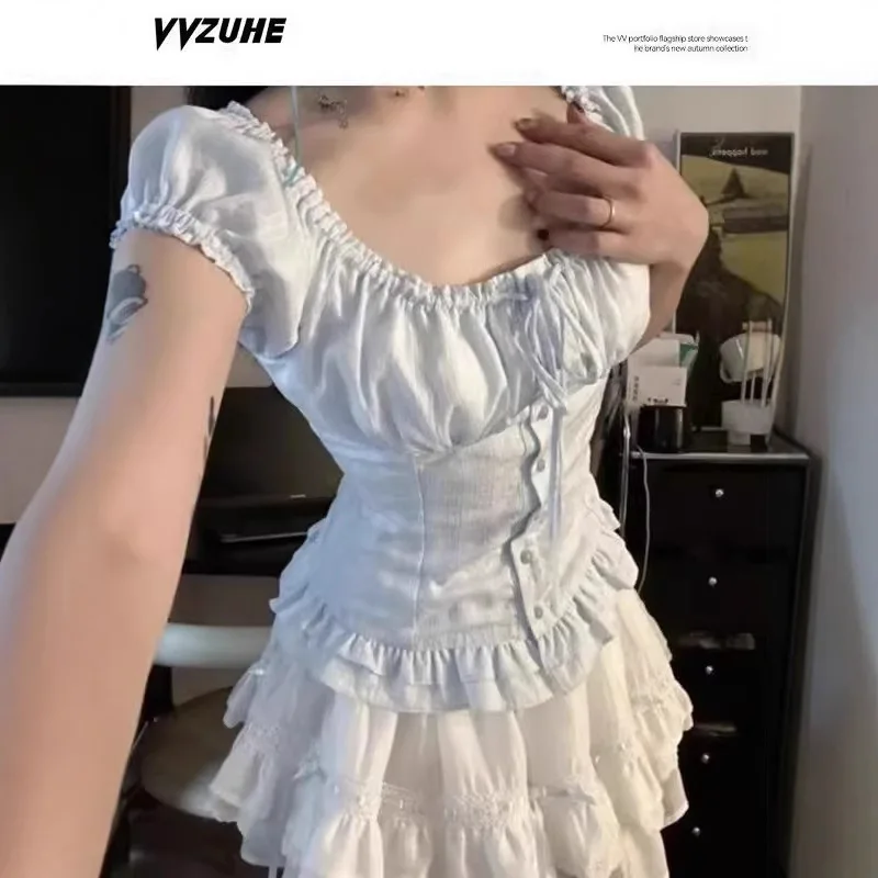Square Neck Tie Sweet and Spicy Style Puff Sleeve Shirt Top Set for Women Summer New Lace High Waist Skirt Two-Piece Set
Square Neck Tie Sweet and Spicy Style Puff Sleeve Shirt Top Set for Women Summer New Lace High Waist Skirt Two-Piece Set