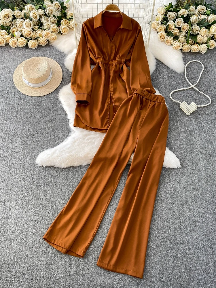 Light mature style V-neck satin medium to long style waist cinched top+wide leg pants casual women's autumn two-piece set
Light mature style V-neck satin medium to long style waist cinched top+wide leg pants casual women's autumn two-piece set