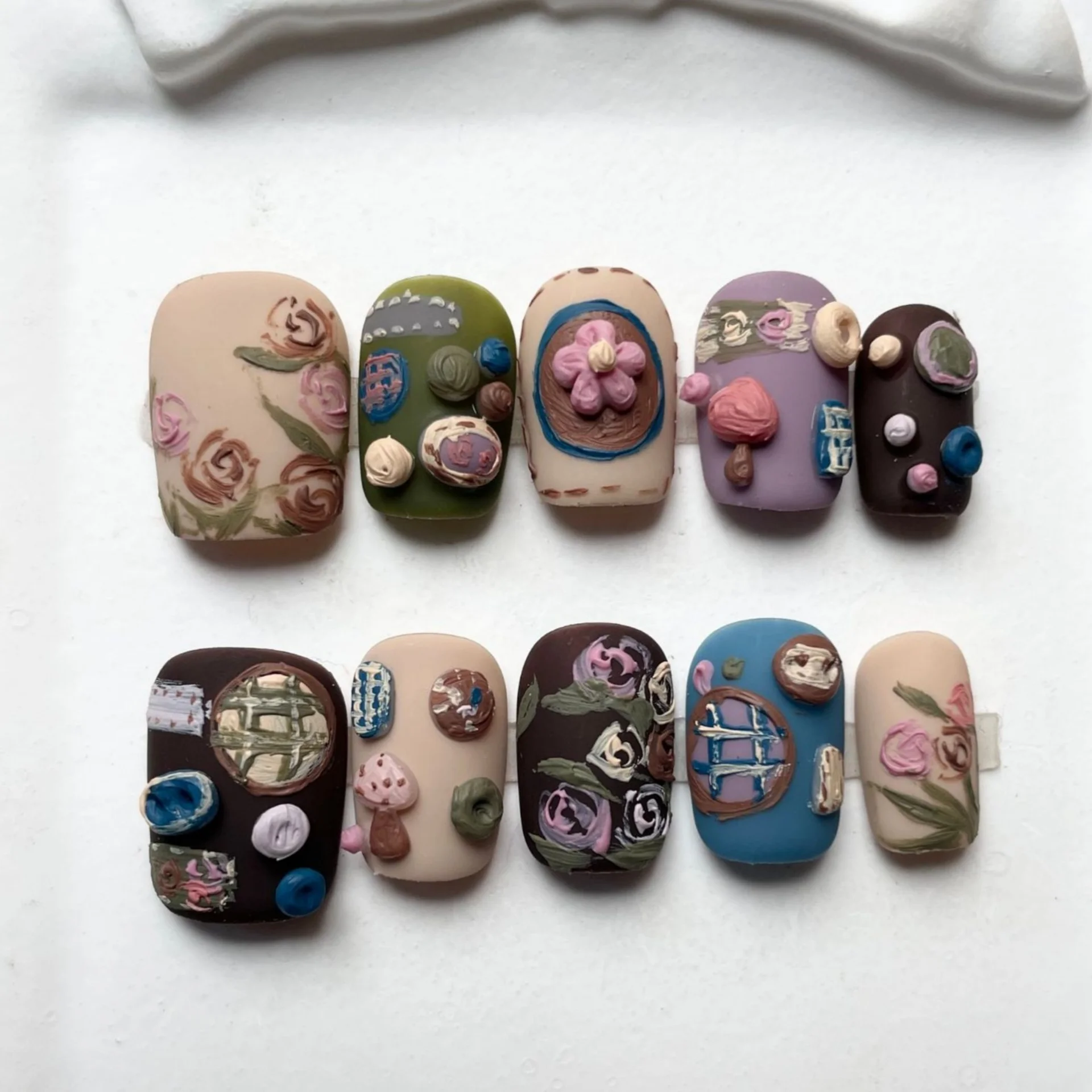 10pcs Cute Short Square Handmade False Nails Art Painted Flower Design Fake Nail Set Retro Press on Nails Tips Wearable Manicure
10pcs Cute Short Square Handmade False Nails Art Painted Flower Design Fake Nail Set Retro Press on Nails Tips Wearable Manicure