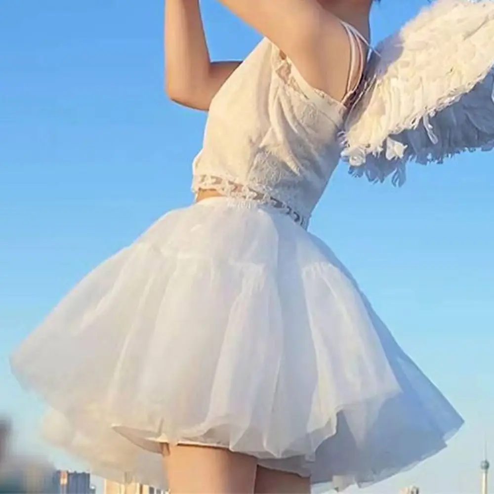 Модная белая нижняя юбка без ободка для косплея в стиле JK, дышащая кринолиновая юбка для Лолиты, аксессуары для платья с цветочным узором
Модная белая нижняя юбка без ободка для косплея в стиле JK, дышащая кринолиновая юбка для Лолиты, аксессуары для платья с цветочным узором