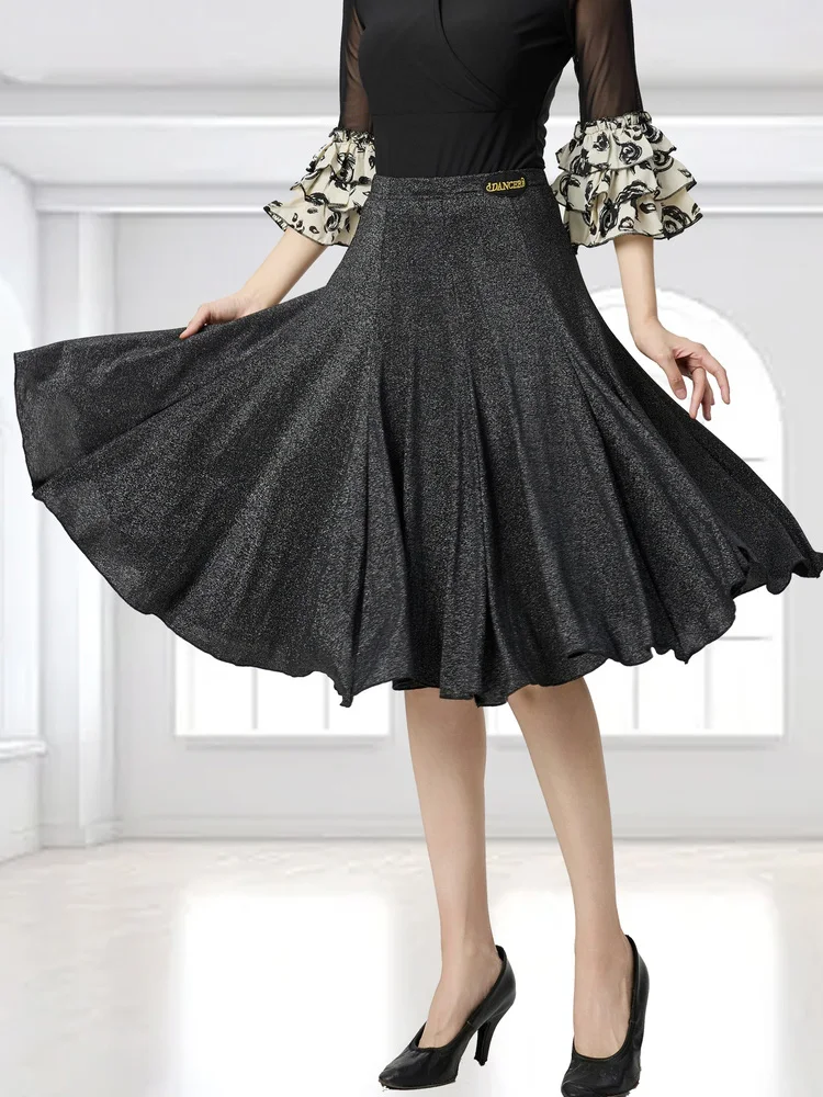 2025 New Women Skirt Modern Dance Skirts Practice Clothes Chacha Rumba Tango Adult Female Ballroom Waltz Dance Wear DQL11809
2025 New Women Skirt Modern Dance Skirts Practice Clothes Chacha Rumba Tango Adult Female Ballroom Waltz Dance Wear DQL11809
