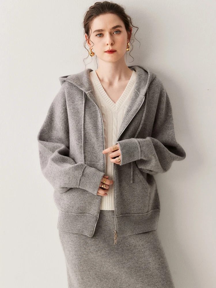 TLOML New Women 100% Cashmere Sweater Thick Hooded Zipper Cardigan Autumn Winter Soft Comfy Casual Style Cashmere Knitwear Coat
TLOML New Women 100% Cashmere Sweater Thick Hooded Zipper Cardigan Autumn Winter Soft Comfy Casual Style Cashmere Knitwear Coat