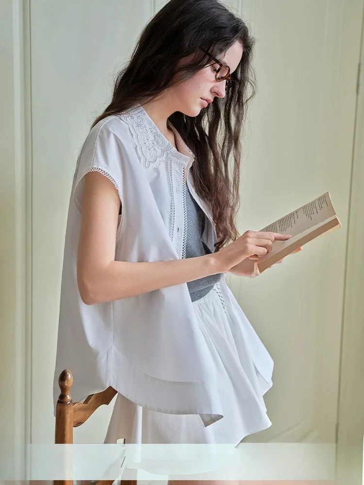 Exquisite Embroidered Hollow out Short Sleeve Shirt Women's Fashionable Versatile Cotton French Style Shirt Open Cardigan
Exquisite Embroidered Hollow out Short Sleeve Shirt Women's Fashionable Versatile Cotton French Style Shirt Open Cardigan