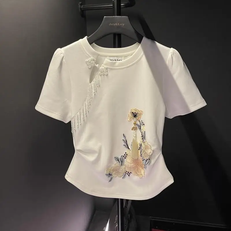 New Chinese style embroidered T-shirt women's summer new fashion buckle half sleeve short cotton casual shirt short sleeve
New Chinese style embroidered T-shirt women's summer new fashion buckle half sleeve short cotton casual shirt short sleeve
