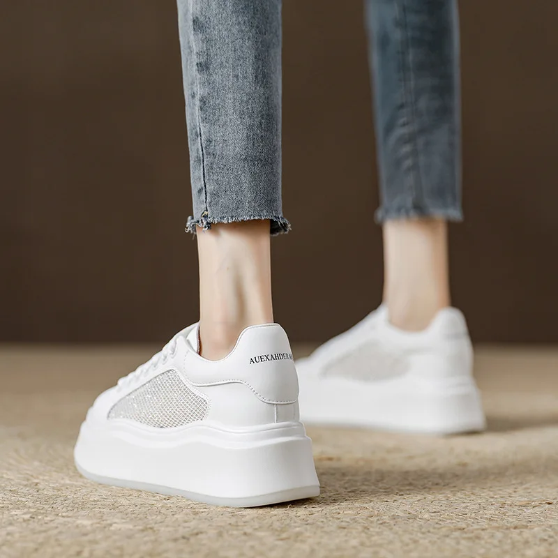 White Rhinestone Mesh Platform Sneakers For Women Black Contrast Heel Tab With Letter Print Lace Up Round Toe Wavy Thick Fashion
White Rhinestone Mesh Platform Sneakers For Women Black Contrast Heel Tab With Letter Print Lace Up Round Toe Wavy Thick Fashion