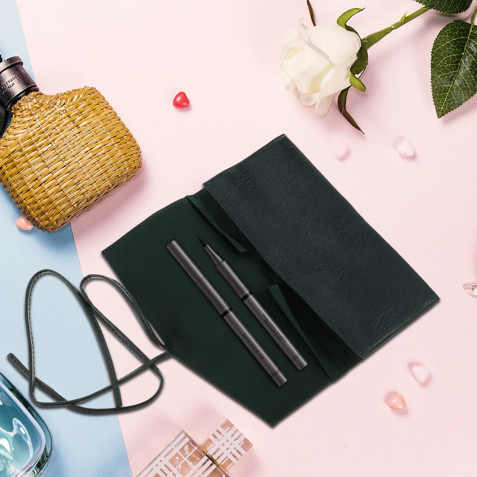 Makeup Brush Bag Organizer Pencil Case Pen Pouch Rolling Design Durable PU Storage Pouch Travel Daily Use
Makeup Brush Bag Organizer Pencil Case Pen Pouch Rolling Design Durable PU Storage Pouch Travel Daily Use