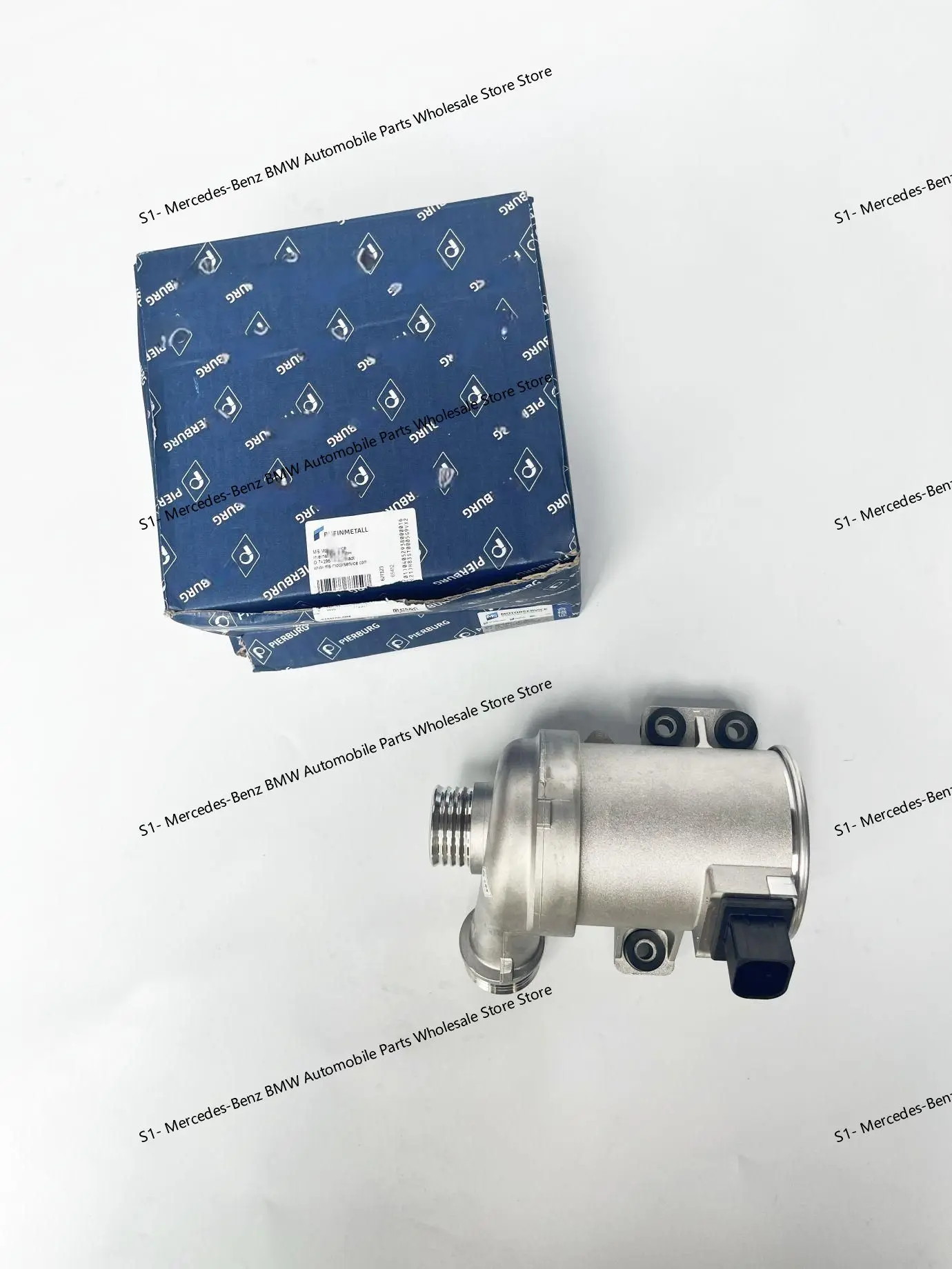 Код 11518635089,11517604027 для BMW F20 F22 F30 F31 F34 F35 F10 F11 X 1x 3x 5z 4 насос охлаждающей жидкости, новый аксессуар
Код 11518635089,11517604027 для BMW F20 F22 F30 F31 F34 F35 F10 F11 X 1x 3x 5z 4 насос охлаждающей жидкости, новый аксессуар