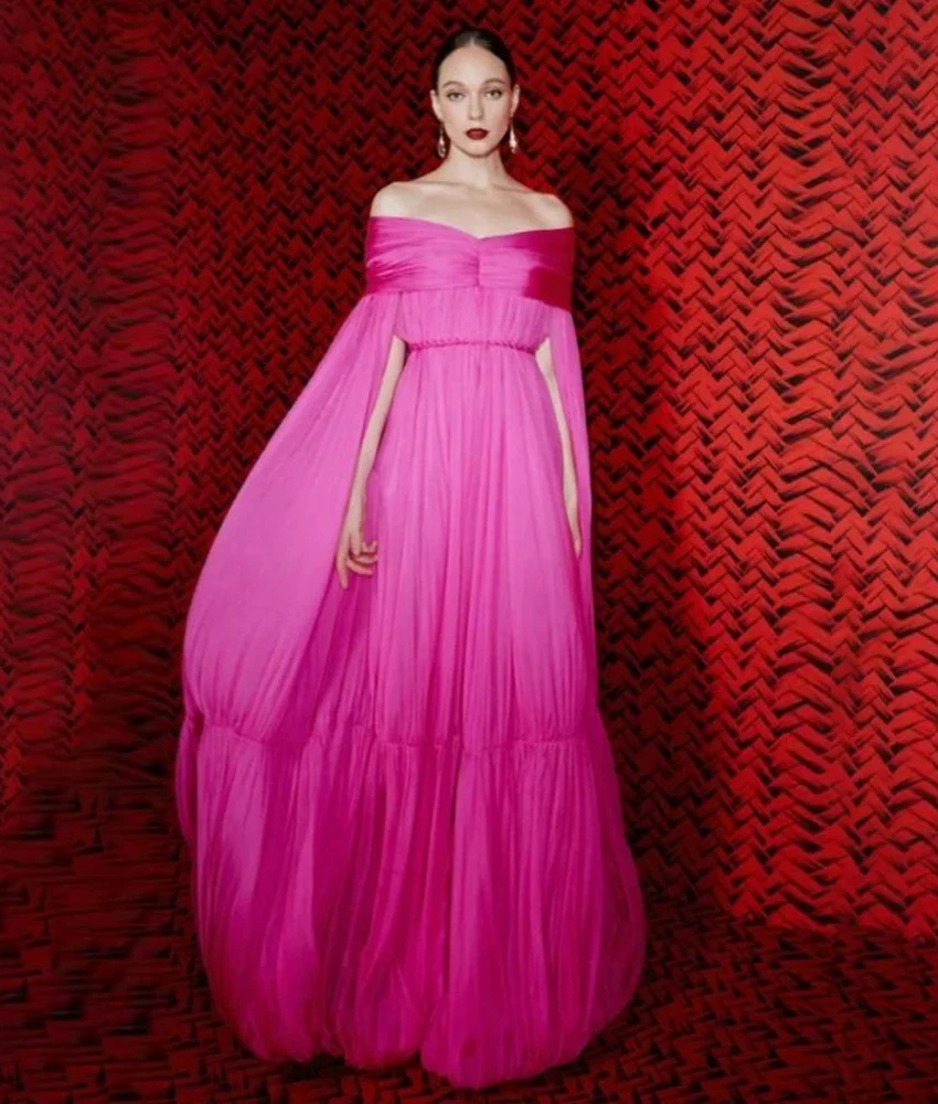 MCDV Customized High Quality Satin A-Line Off the Shoulder Evening Dress Sexy Boat Neck Floor Length Bespoke Occasion Gowns
MCDV Customized High Quality Satin A-Line Off the Shoulder Evening Dress Sexy Boat Neck Floor Length Bespoke Occasion Gowns