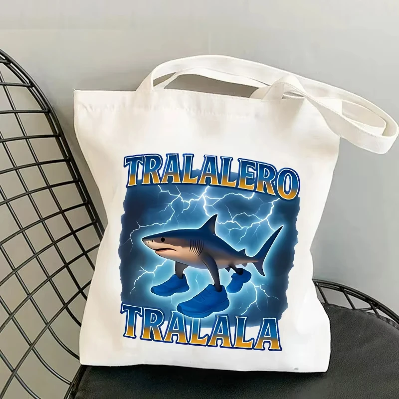 Italian Brainrot Canvas Bag CottonTung Sahur Cartoon Tralalers Funny Shark Tote Pouch Commuter Student Travel Fashion Women Bags
Italian Brainrot Canvas Bag CottonTung Sahur Cartoon Tralalers Funny Shark Tote Pouch Commuter Student Travel Fashion Women Bags