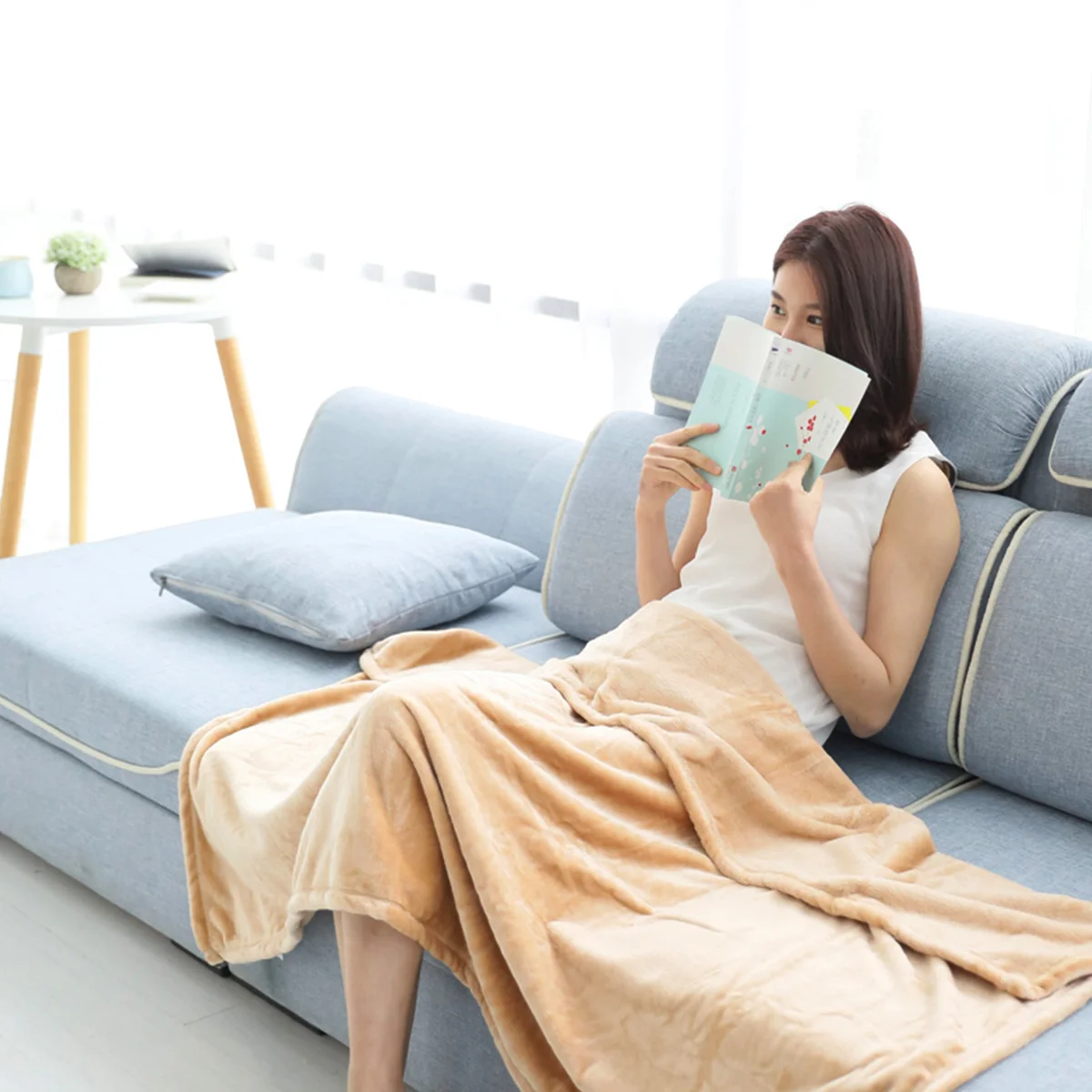 1Pcs 150x200cm Coral Fleece Blanket Khaki Solid Color Flannel Warm Sleeping Bed Cover No Lint Lightweight Flannel Blanket
1Pcs 150x200cm Coral Fleece Blanket Khaki Solid Color Flannel Warm Sleeping Bed Cover No Lint Lightweight Flannel Blanket