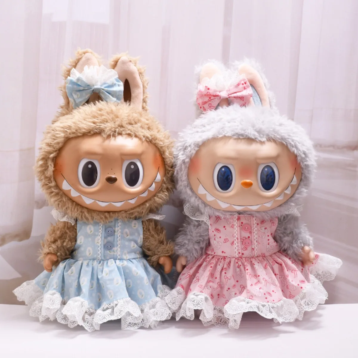 For 38cm Labubu Clothes Tulip Lace Ruffle Dress Set Handmade Doll Outfit Dolls Accessories Sitting Party Game Toys
For 38cm Labubu Clothes Tulip Lace Ruffle Dress Set Handmade Doll Outfit Dolls Accessories Sitting Party Game Toys