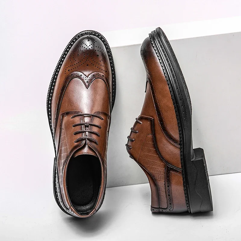 Luxury Men Brogue Dress Shoes Men Suit Casual Shoes Formal Business Leather Shoes Men Brown Wedding Italian Banquet Shoe Size 46
Luxury Men Brogue Dress Shoes Men Suit Casual Shoes Formal Business Leather Shoes Men Brown Wedding Italian Banquet Shoe Size 46