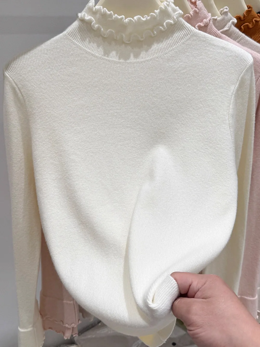 Sweet Brand Women's Knitted Long Sve Base irt f High Collar Inner Wear Tagl Autumn Winter Faionable Top
Sweet Brand Women's Knitted Long Sve Base irt f High Collar Inner Wear Tagl Autumn Winter Faionable Top