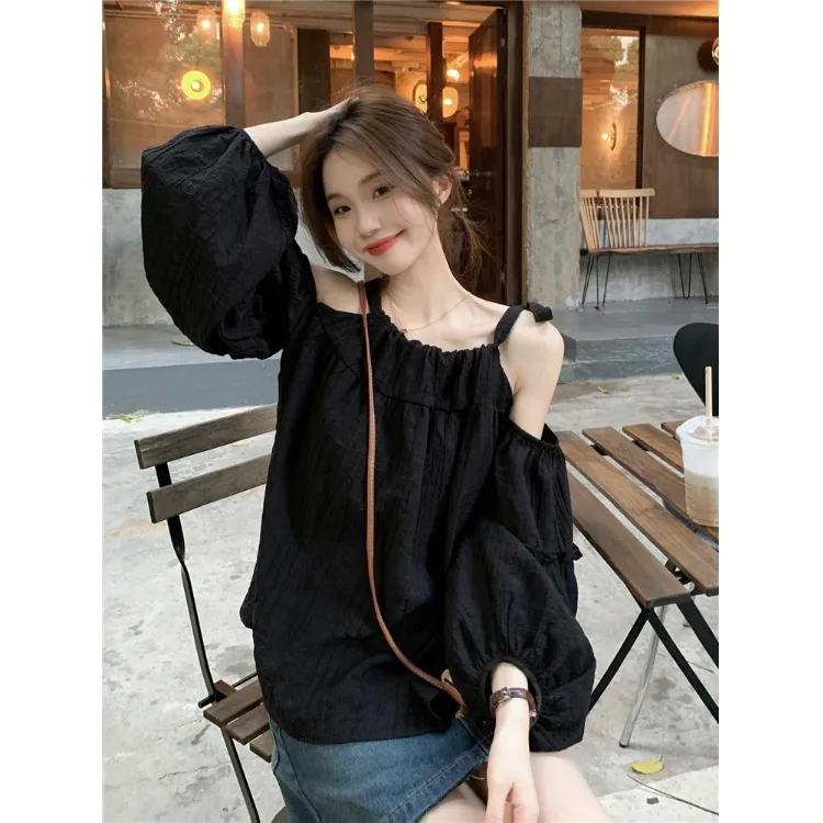Sweet Loose Lantern Sleeve Sun Protection Shirt Women's Korean Style Folded Texture Shoulder Baring Strap Top Long Sleeve Pur...
Sweet Loose Lantern Sleeve Sun Protection Shirt Women's Korean Style Folded Texture Shoulder Baring Strap Top Long Sleeve Pur...