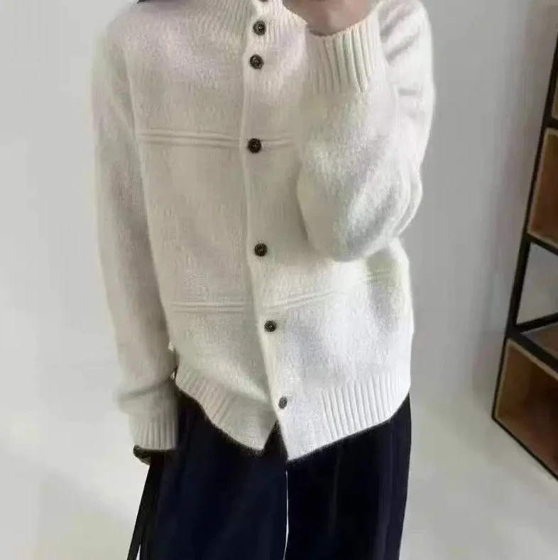 Retro Stand Collar Knitted Sweater Coat Women's Grey Single Button Turn Collar Open Cardigan Loose Versatile Tops
Retro Stand Collar Knitted Sweater Coat Women's Grey Single Button Turn Collar Open Cardigan Loose Versatile Tops