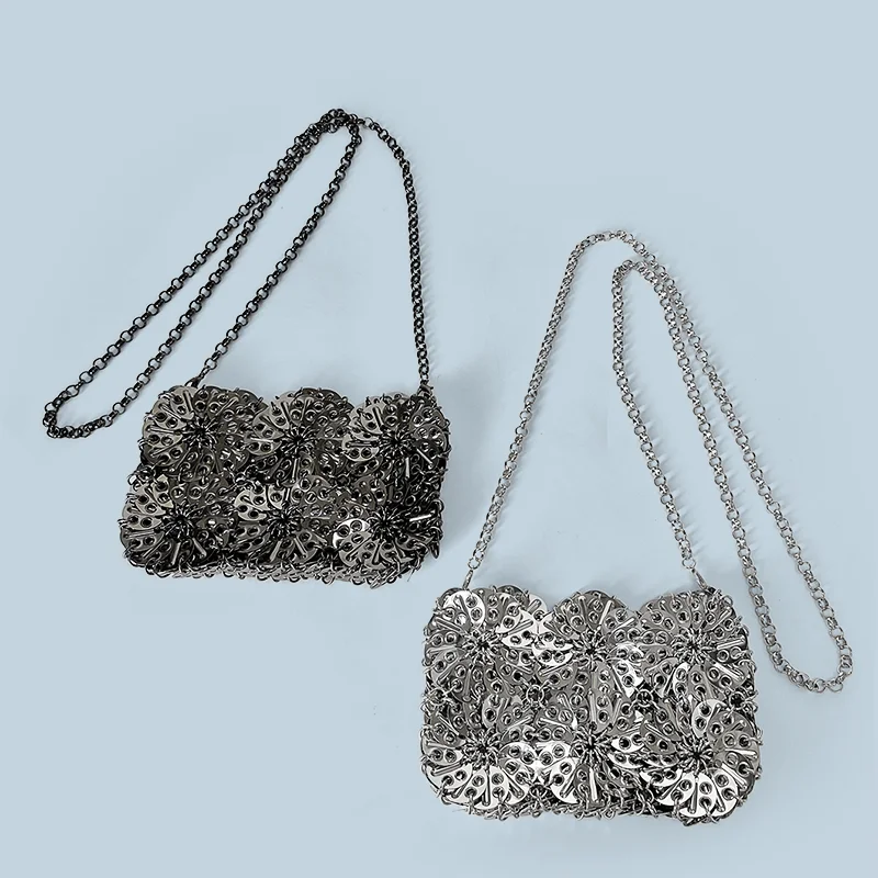 2024 New Fashionable Metal Lock Armor Bag Flower Hollow Chain Bag Single Shoulder Crossbody Bag Handmade
2024 New Fashionable Metal Lock Armor Bag Flower Hollow Chain Bag Single Shoulder Crossbody Bag Handmade