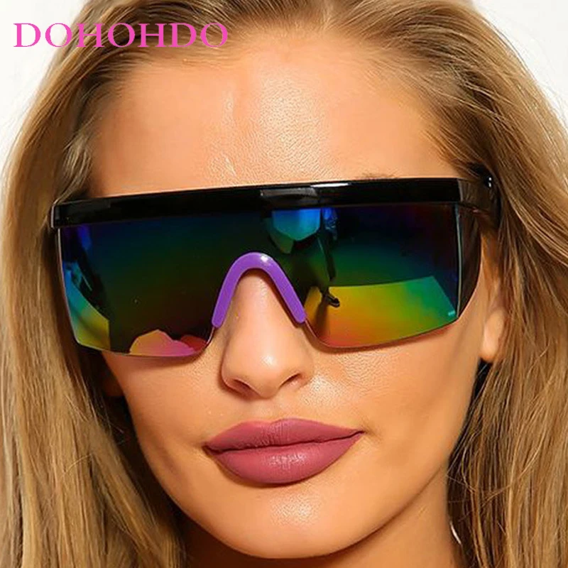 Trend Y2K One-Piece Women Sunglasses Brand Designer Futuristic Sunglass Men Outdoor Sports Windproof Goggles Ladies Lentes UV400
Trend Y2K One-Piece Women Sunglasses Brand Designer Futuristic Sunglass Men Outdoor Sports Windproof Goggles Ladies Lentes UV400