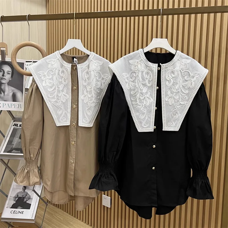 European Goods Large Size Plate Flower Square Collar Splicing Loose Long Sleeved Shirt Top
European Goods Large Size Plate Flower Square Collar Splicing Loose Long Sleeved Shirt Top