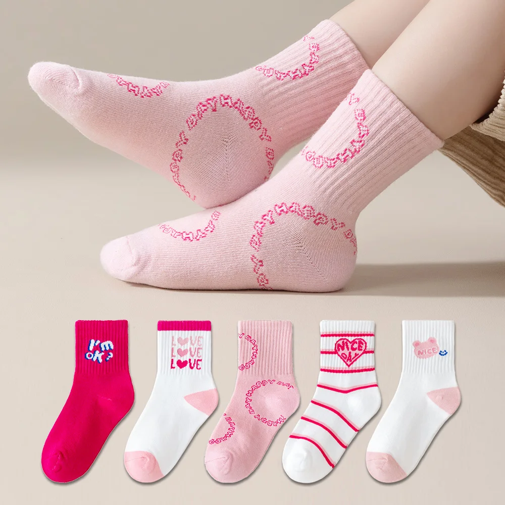 5 pairs of spring and summer children's socks for girls, pink heart striped cute casual socks
5 pairs of spring and summer children's socks for girls, pink heart striped cute casual socks