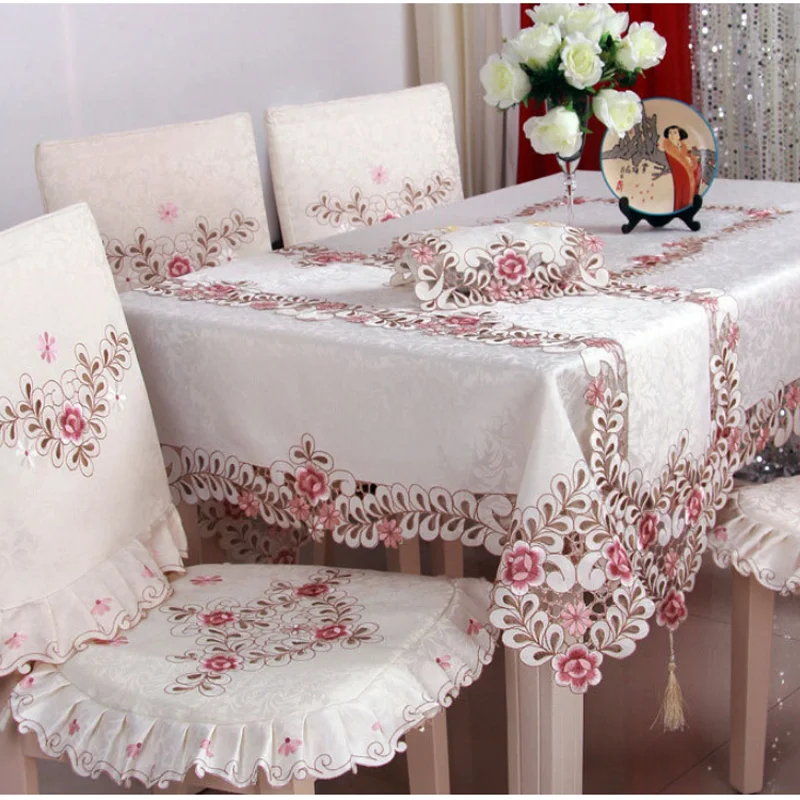 Embroidered Fashion Table Runner TV Cabinet Simple Pastoral Dining Tablecolth Tea Table Cover Cloth Fabric Rich Flower Bed Flag
Embroidered Fashion Table Runner TV Cabinet Simple Pastoral Dining Tablecolth Tea Table Cover Cloth Fabric Rich Flower Bed Flag