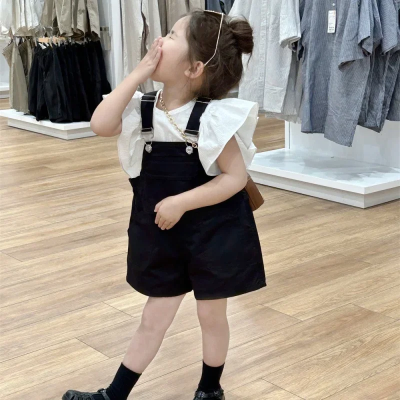 Children's Clothing2025Summer New Children Black Cotton Suspender Shorts Lace Shirt Top
Children's Clothing2025Summer New Children Black Cotton Suspender Shorts Lace Shirt Top