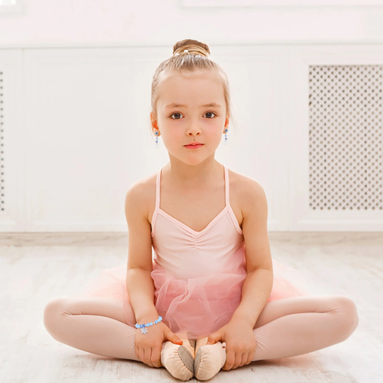 1Set Pearl Necklace Bracelet Ring Earrings Jewelry Set Kids Sweet Gift Party Photo Props Necklace Bracelet Set
1Set Pearl Necklace Bracelet Ring Earrings Jewelry Set Kids Sweet Gift Party Photo Props Necklace Bracelet Set