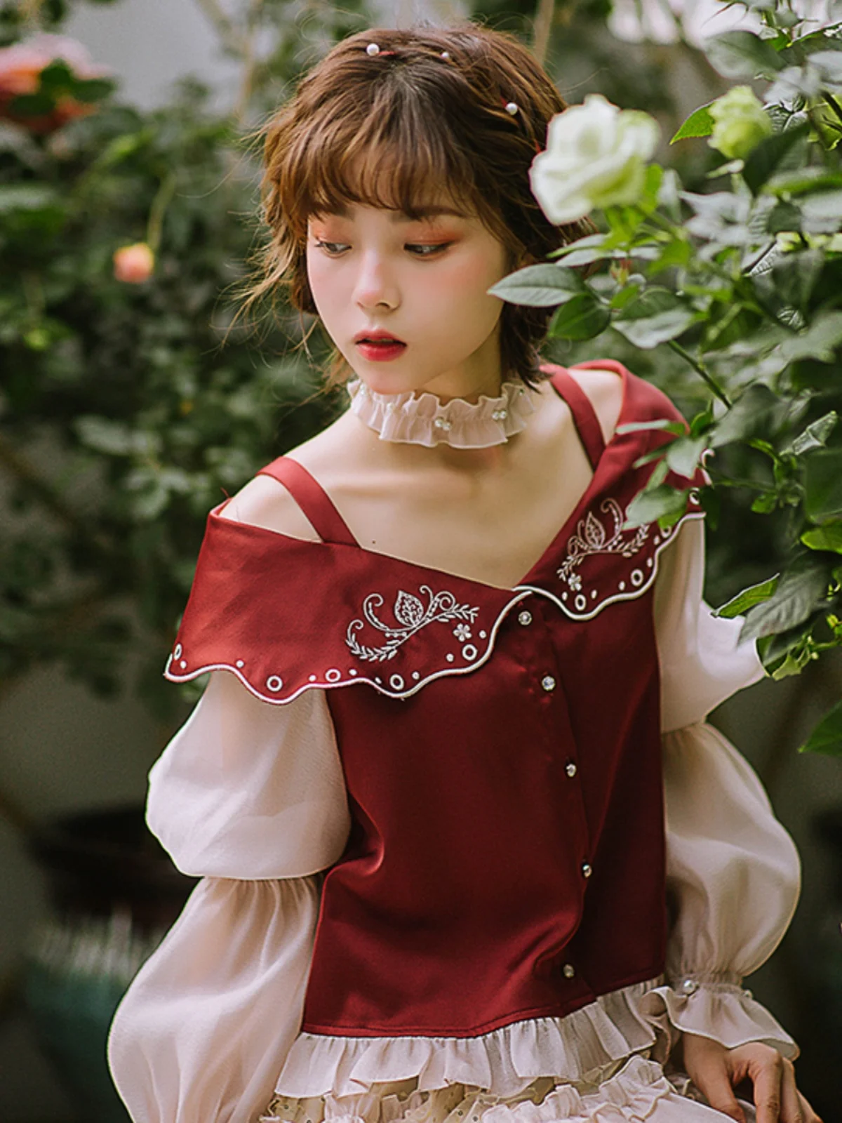 Rose Portrait Embroidered Silk irt Wine Red Dr Vintage Sle Slim Fit Lace Top Spring Faion Ladies' Premium Clothing
Rose Portrait Embroidered Silk irt Wine Red Dr Vintage Sle Slim Fit Lace Top Spring Faion Ladies' Premium Clothing