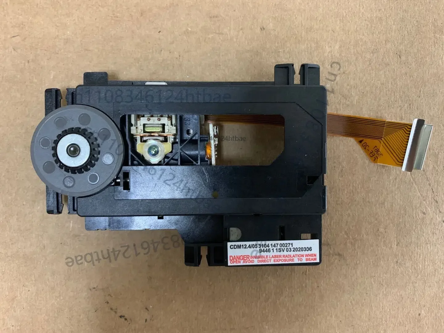 FOR Philips CDM12.4 mechanism with wire ( Micromega , CLASSE .. )
FOR Philips CDM12.4 mechanism with wire ( Micromega , CLASSE .. )
