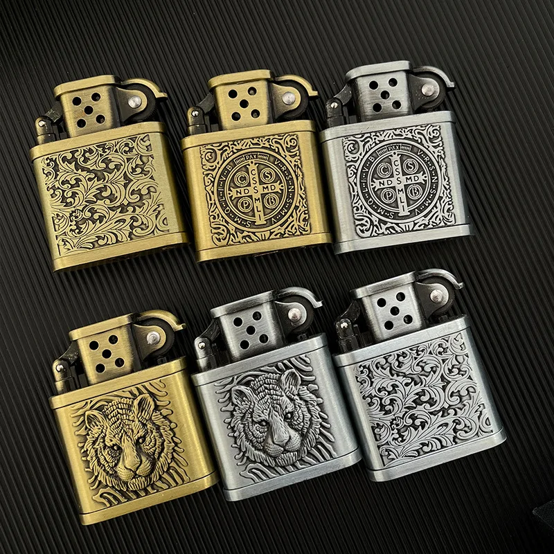 Zinc Alloy Kerosine Lighter Fine Carved Pattern Windproof Metal Portable Cigarette Lighter Men's Gift Wholesale
Zinc Alloy Kerosine Lighter Fine Carved Pattern Windproof Metal Portable Cigarette Lighter Men's Gift Wholesale