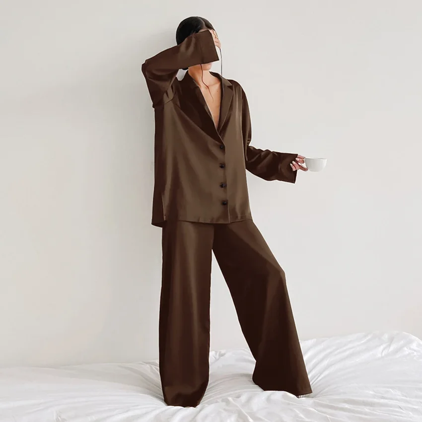 Hiloc Elegant Satin Sleepwear Sexy Low Cut Silk Pajamas For Women Single-Breasted Long Sleeves Wide Leg Pants Trousers Suits
Hiloc Elegant Satin Sleepwear Sexy Low Cut Silk Pajamas For Women Single-Breasted Long Sleeves Wide Leg Pants Trousers Suits
