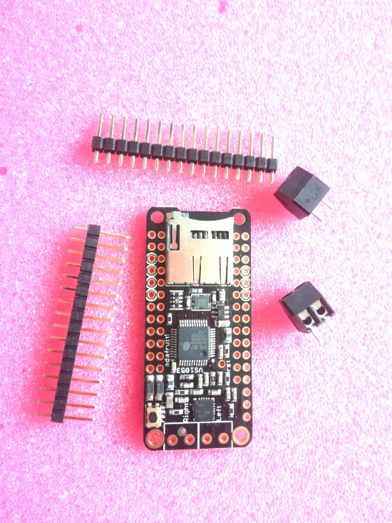 3436 Music Maker FeatherWing w/ Amp - MP3 OGG WAV MIDI Synth Player - Stereo 3W Amplifier
3436 Music Maker FeatherWing w/ Amp - MP3 OGG WAV MIDI Synth Player - Stereo 3W Amplifier