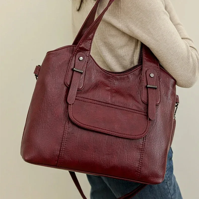 Women's Bag High Quality Leather Handbag Female Designer Brand Shoulder Bags Large Capacity Tote Bag Casual Handbag For Commte
Women's Bag High Quality Leather Handbag Female Designer Brand Shoulder Bags Large Capacity Tote Bag Casual Handbag For Commte