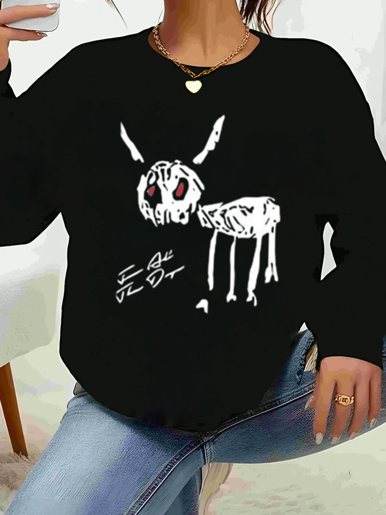 Толстовка с круглым вырезом на Хэллоуин и принтом скелета оленя, повседневная женская одежда
Толстовка с круглым вырезом на Хэллоуин и принтом скелета оленя, повседневная женская одежда